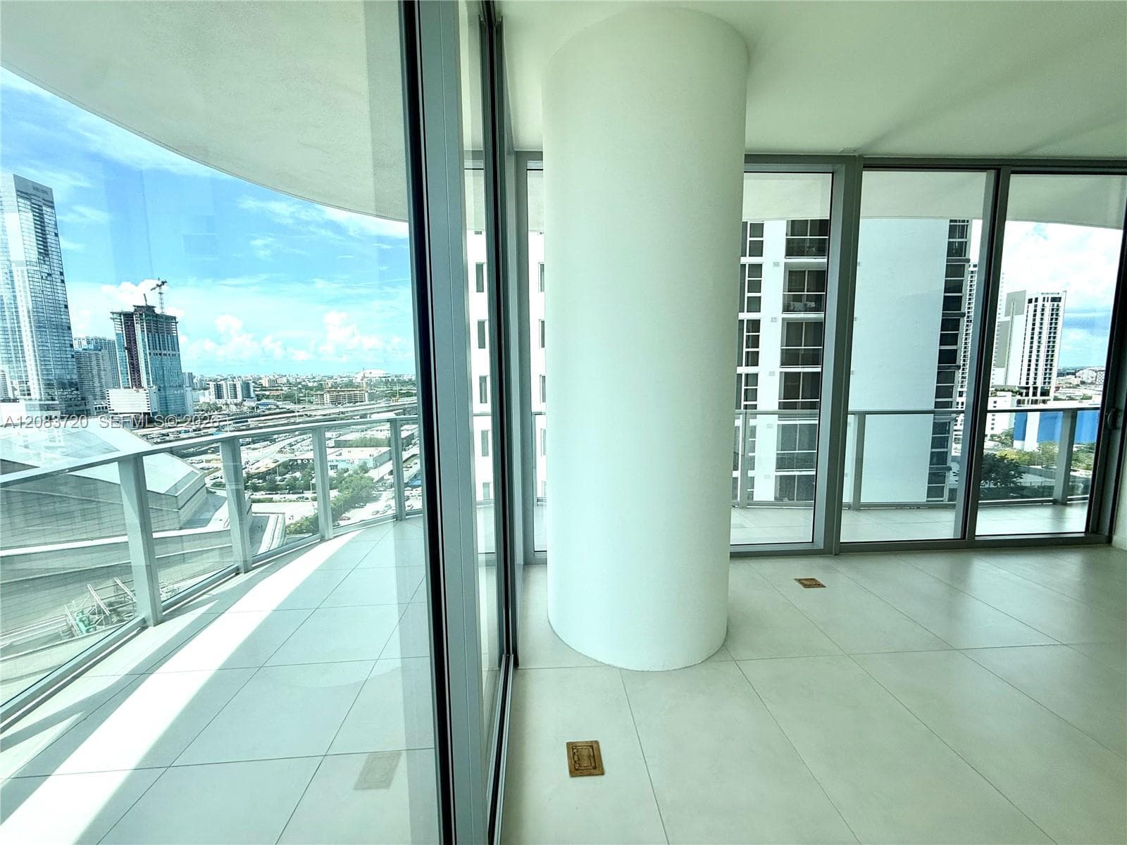 Casa Bella · #1602 in Miami - Photo 8
