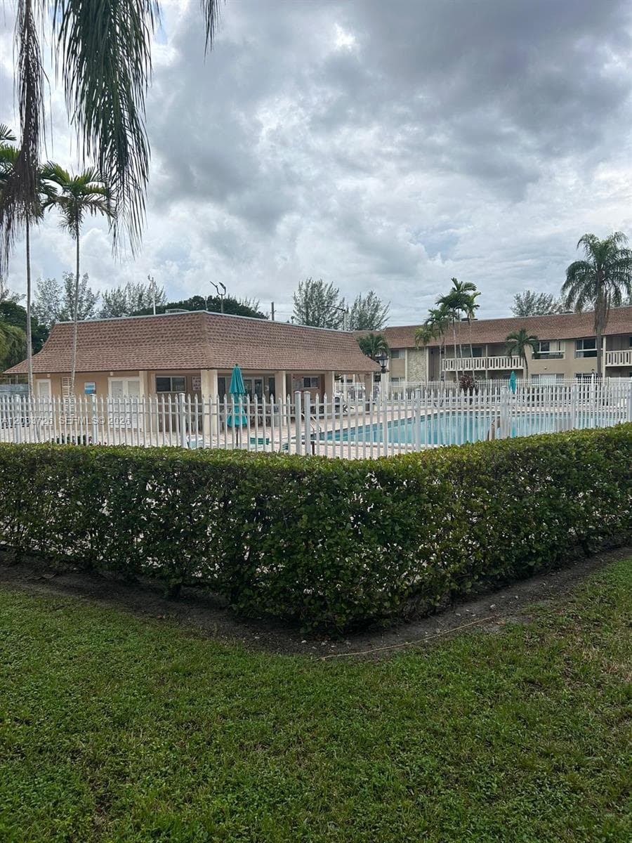 VILLAS OF MIAMI LAKES CON · #C104 in Miami Lakes - Photo 27