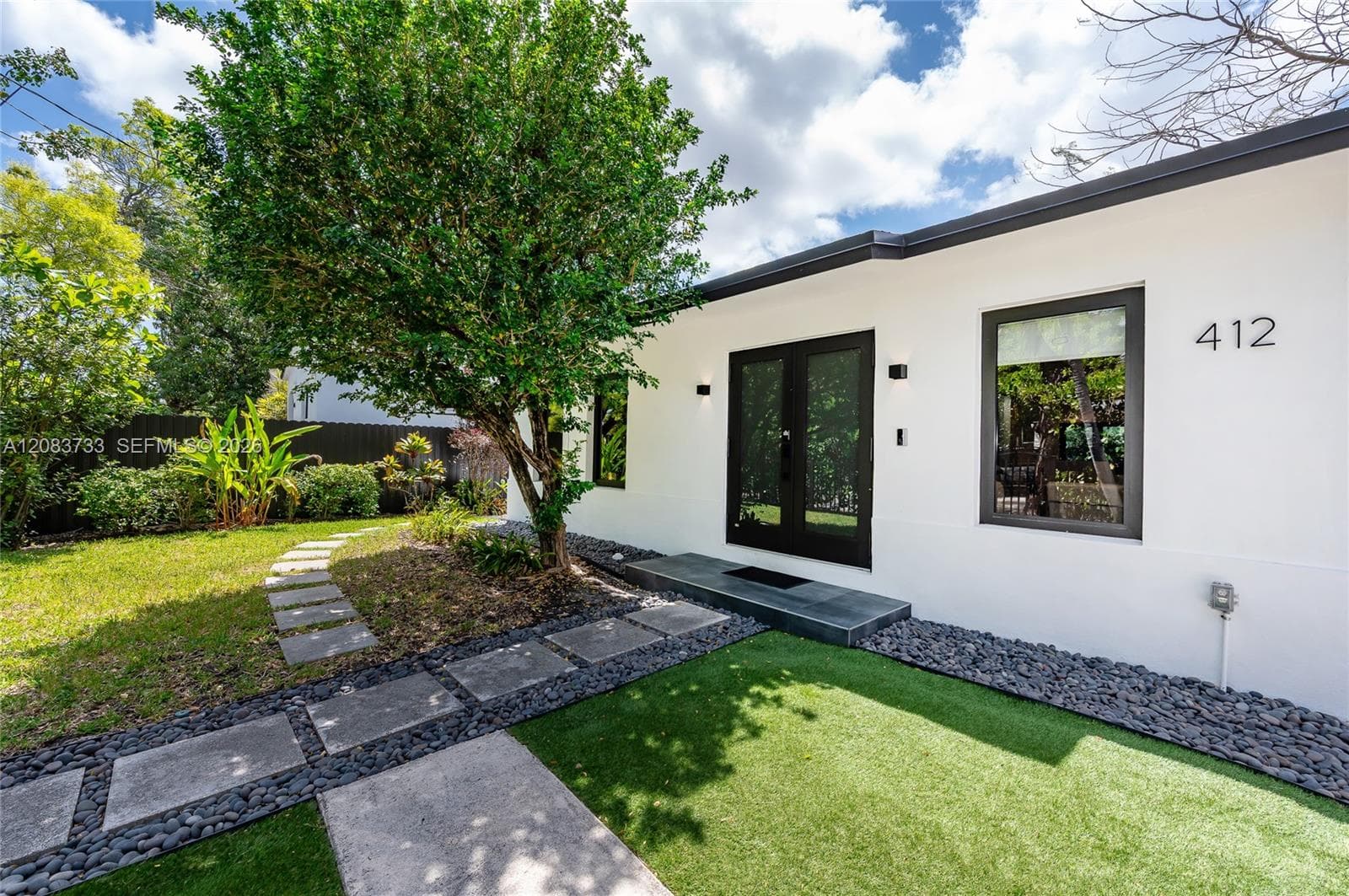 412 NW 41st St #0 photo 2