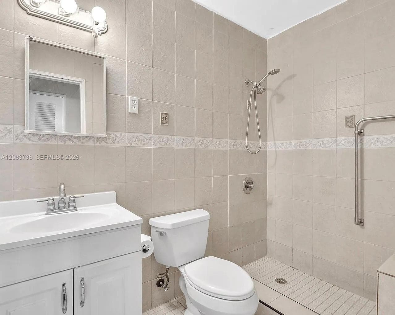 Colonial Court Condo · #201A in North Miami Beach - Photo 9