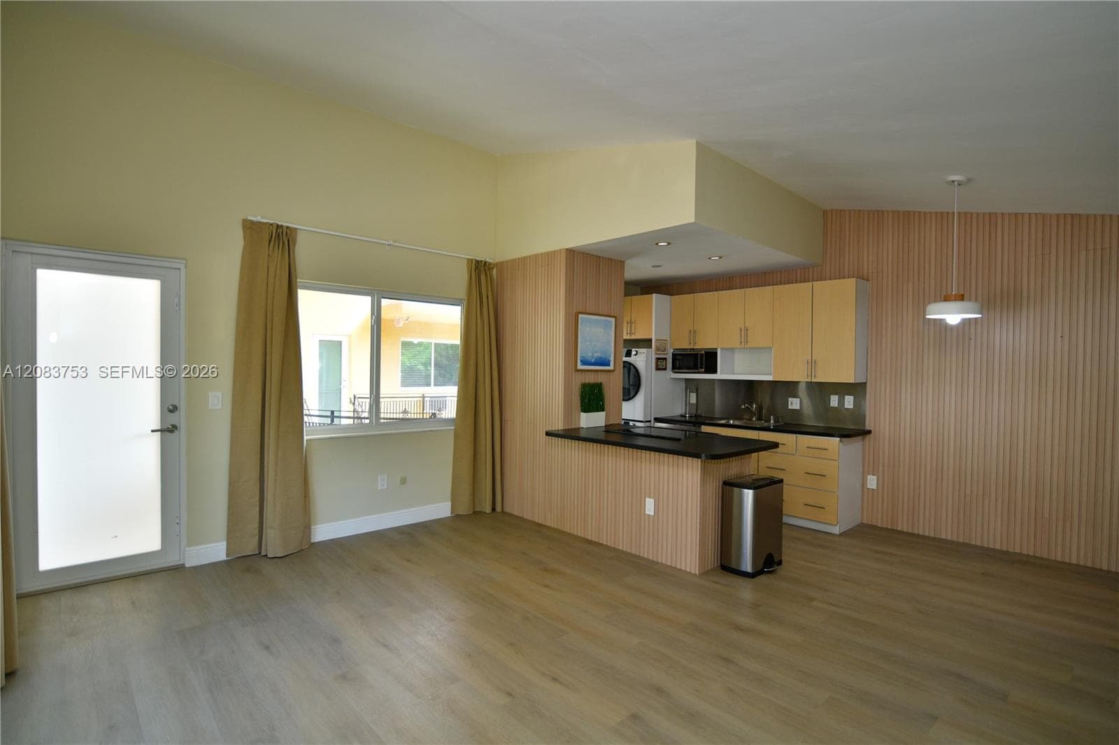Golden Dreams Condo · #26 in Miami Beach - Photo 2