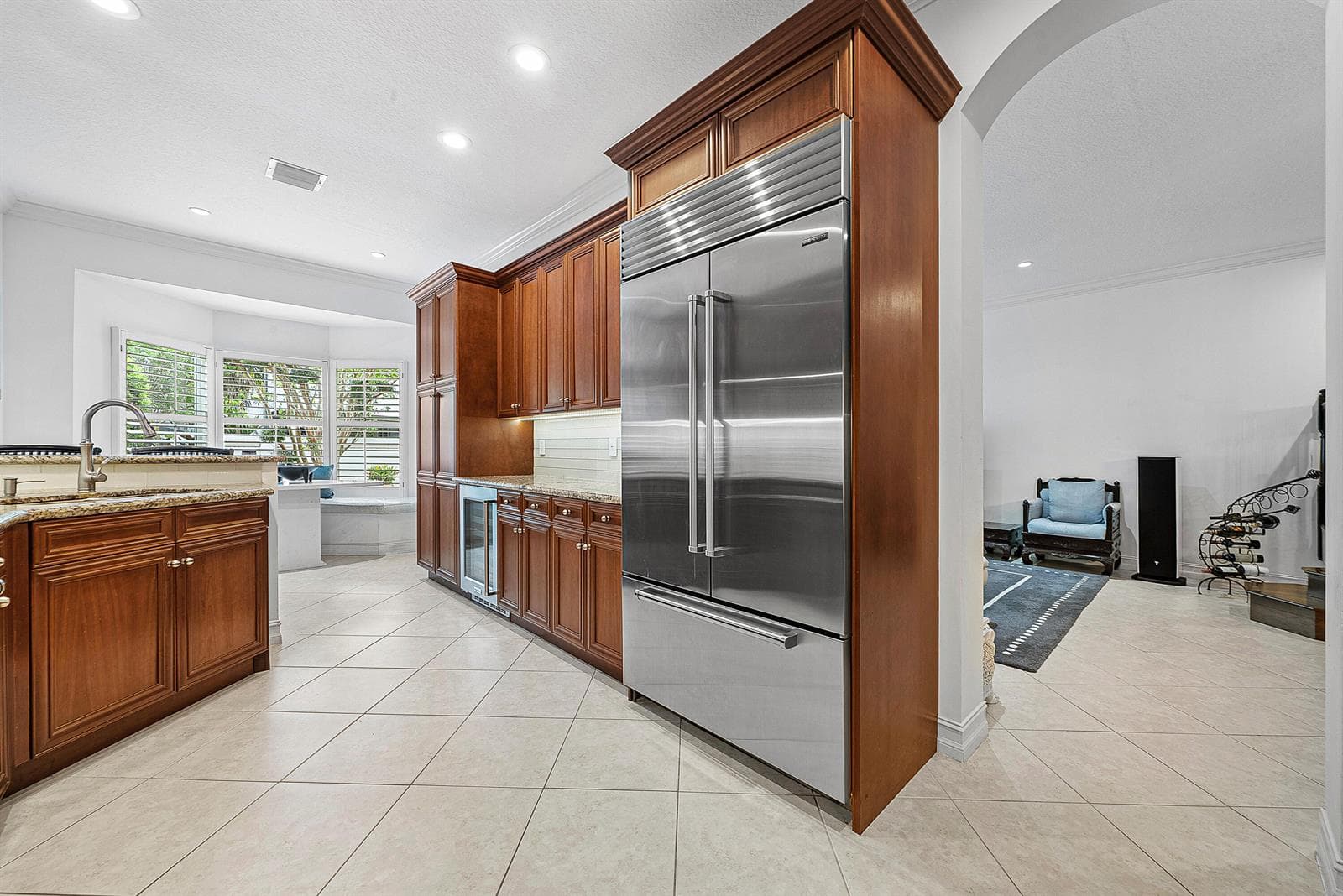 828 Estuary Way