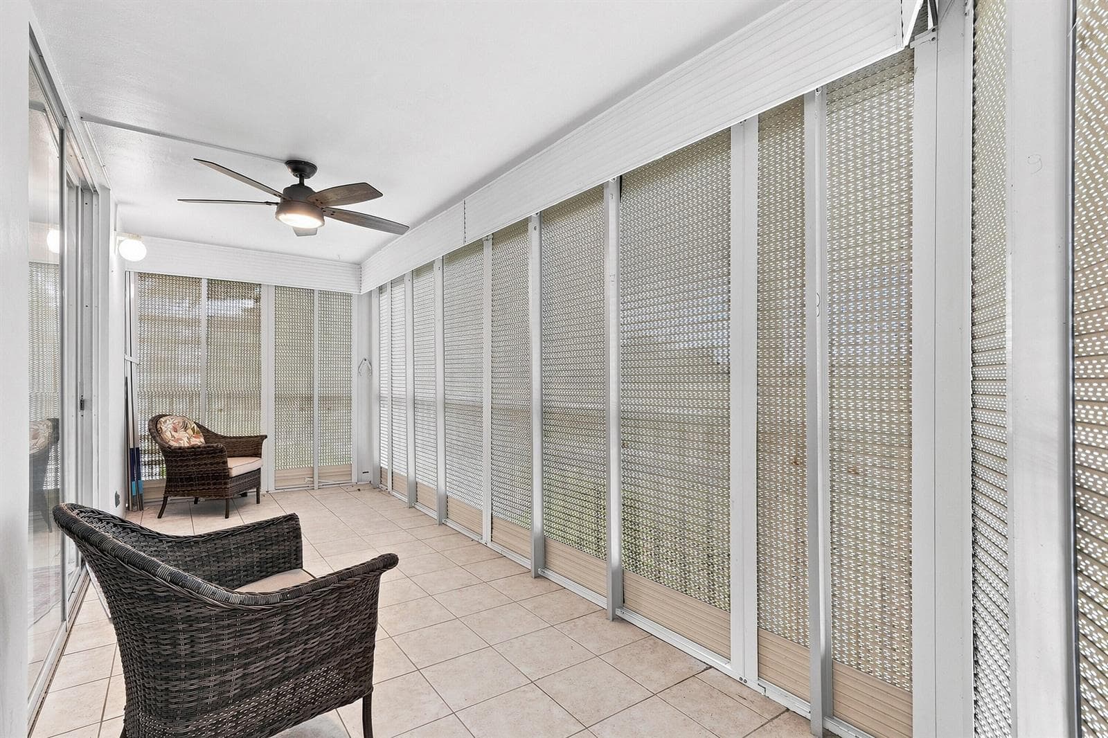 31_sun room