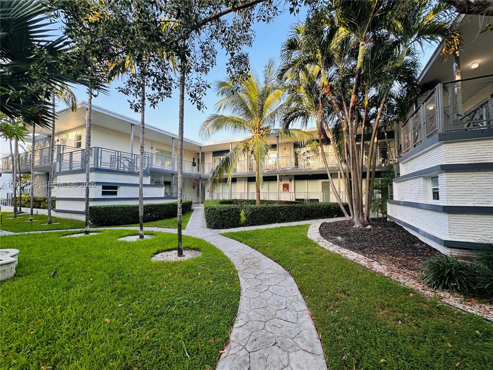 OCEANSIDE SEC ISLE OF NOR · #7 in Miami Beach - Photo 33