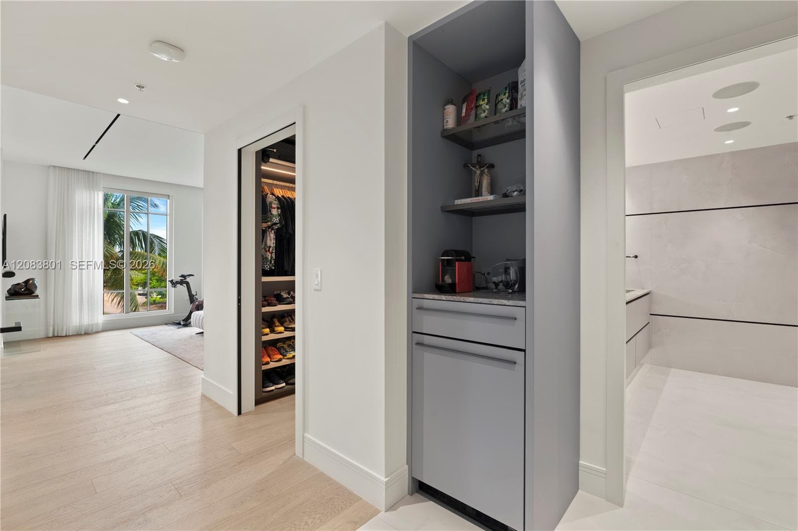 VILLAS OF POSITANO · #V5 in Hollywood - Photo 18