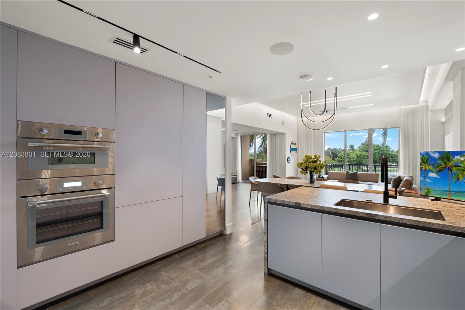 VILLAS OF POSITANO · #V5 in Hollywood - Photo 11