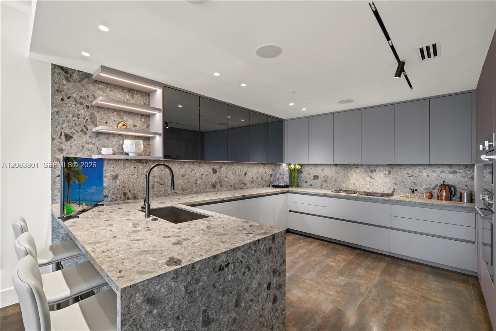 VILLAS OF POSITANO · #V5 in Hollywood - Photo 8