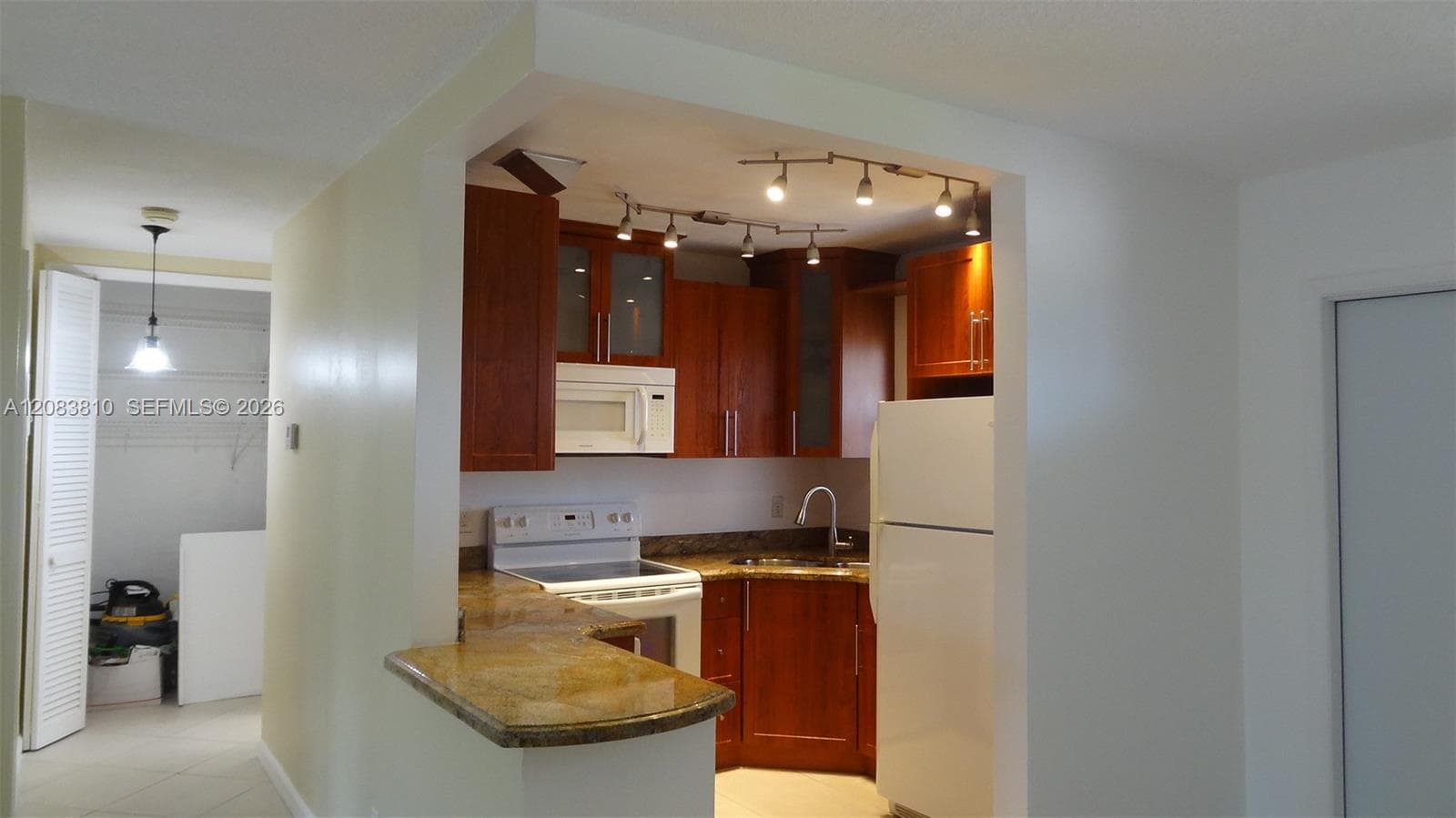 GOLDEN ISLES CONDO APTS · #319 in Hallandale Beach - Photo 6