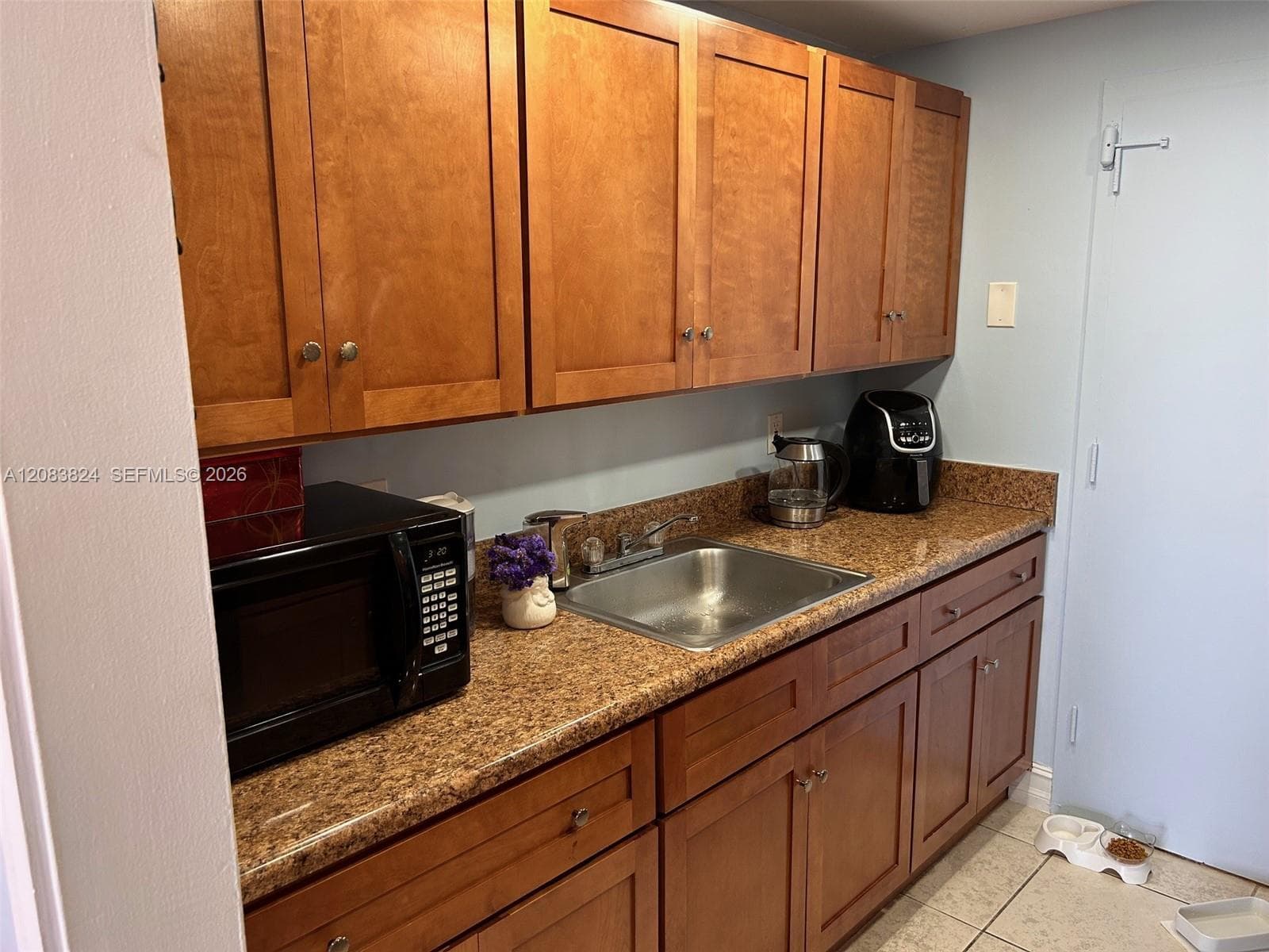 VECINO DEL MAR CONDO · #903 in North Miami - Photo 5