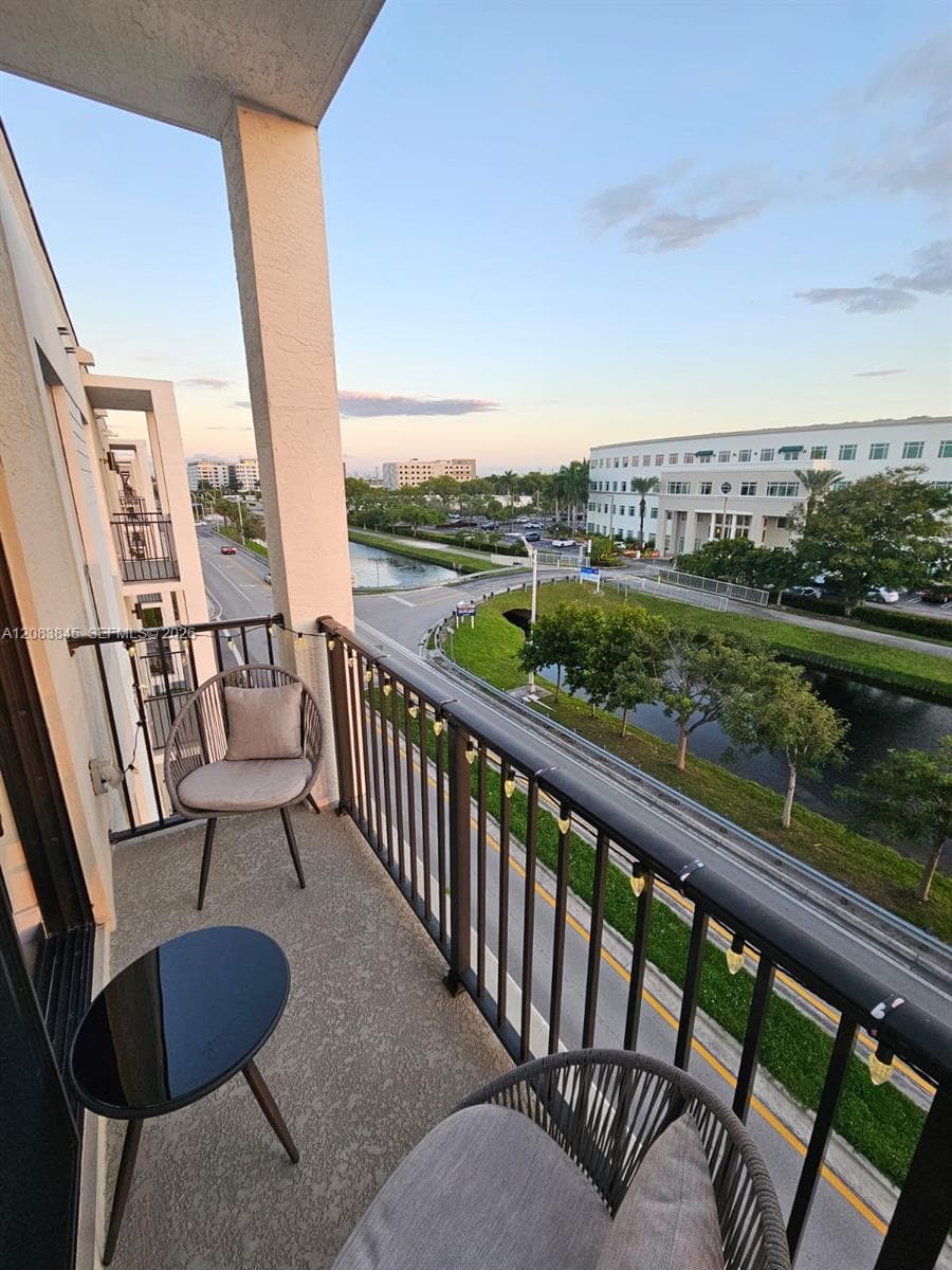 URBANA AT RESIDENCES · #B-402 in Doral - Photo 14