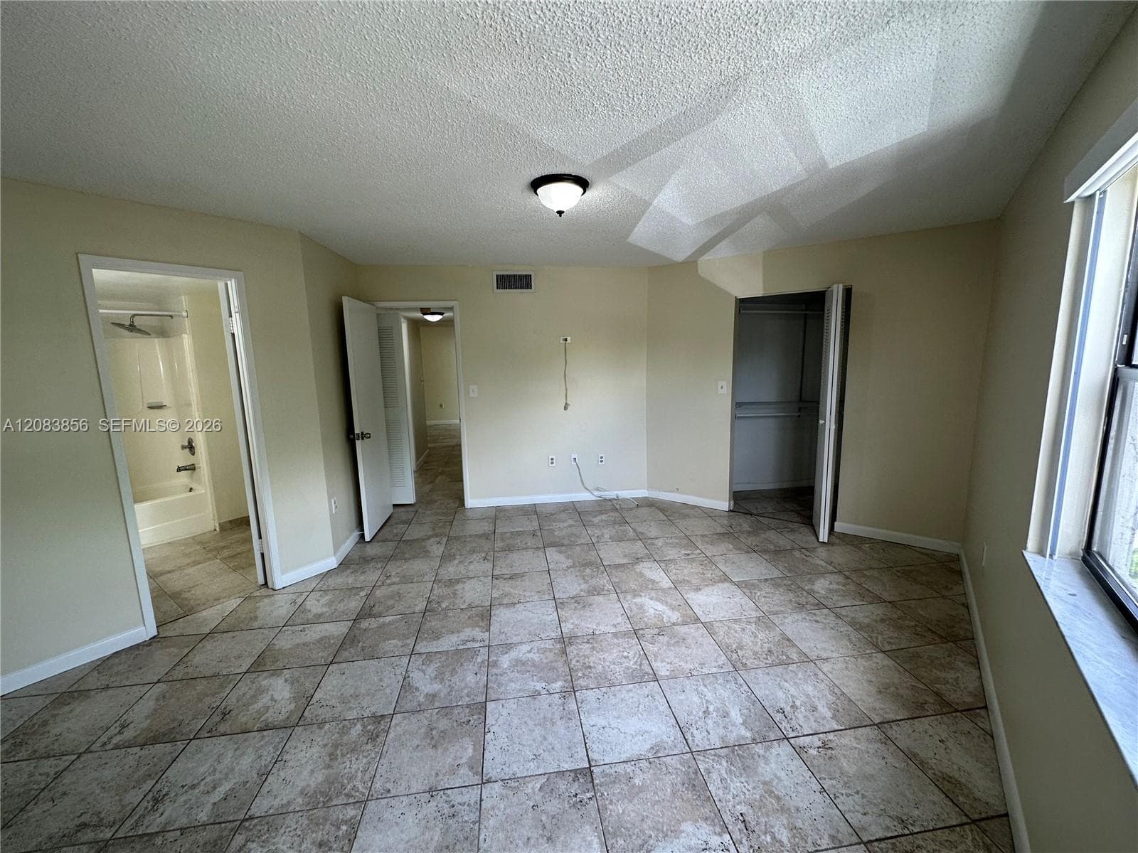 BLEAU FONTAINE CONDO #ONE · #206 in Miami - Photo 7