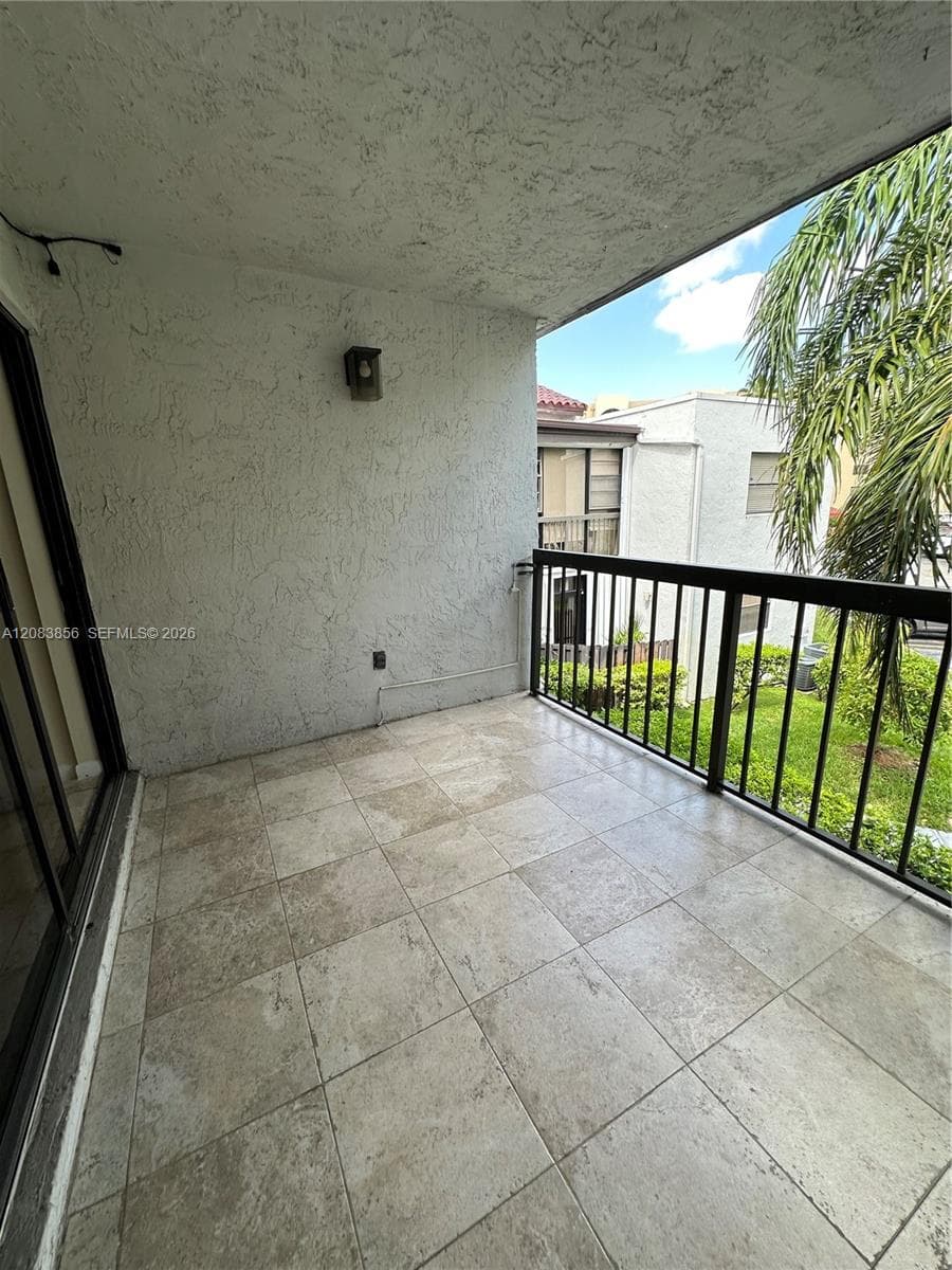 BLEAU FONTAINE CONDO #ONE · #206 in Miami - Photo 1