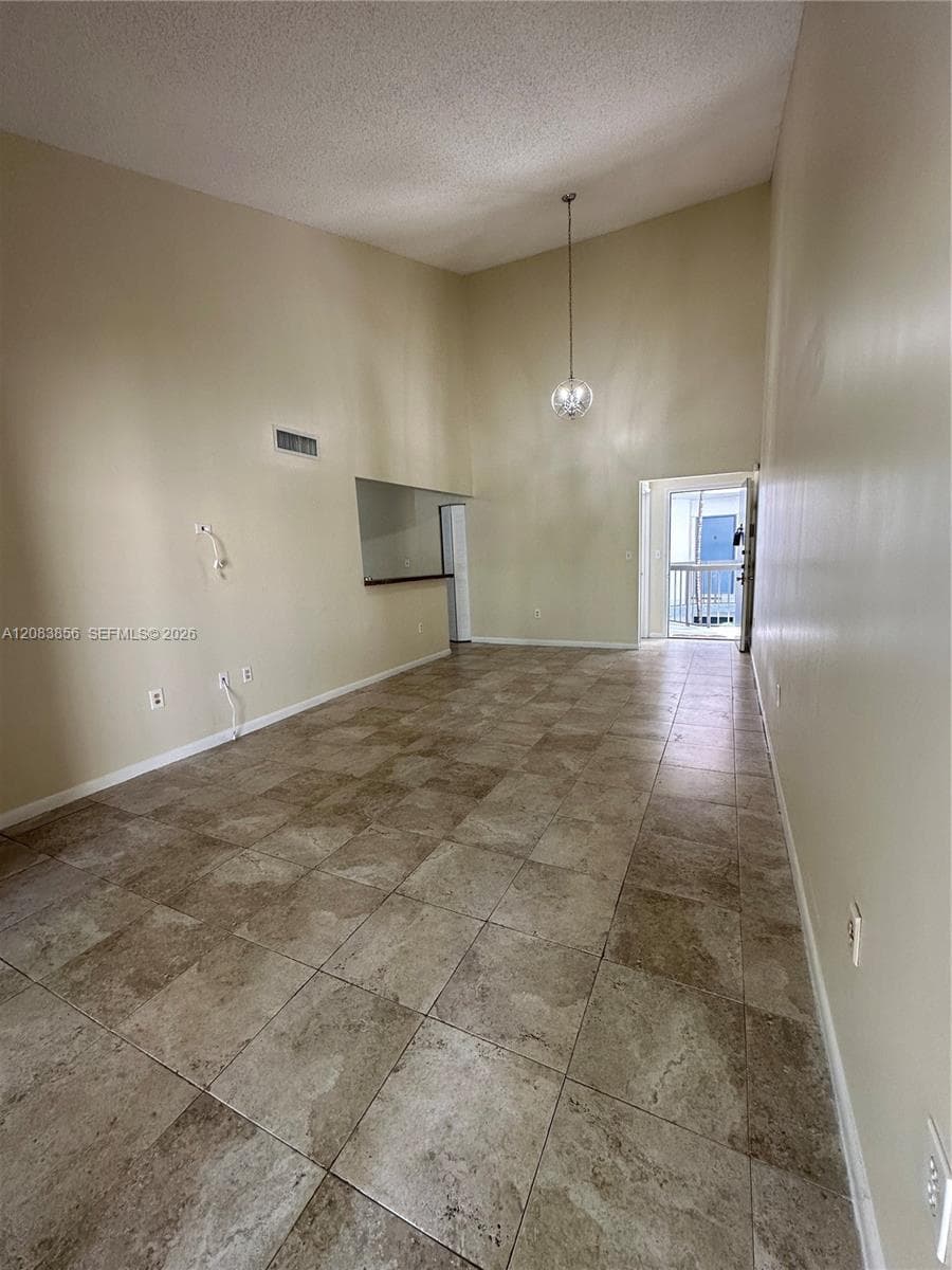 BLEAU FONTAINE CONDO #ONE · #206 in Miami - Photo 5