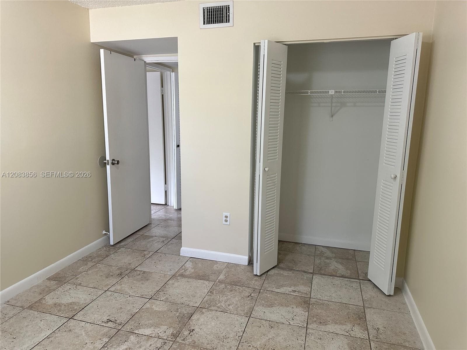 BLEAU FONTAINE CONDO #ONE · #206 in Miami - Photo 18