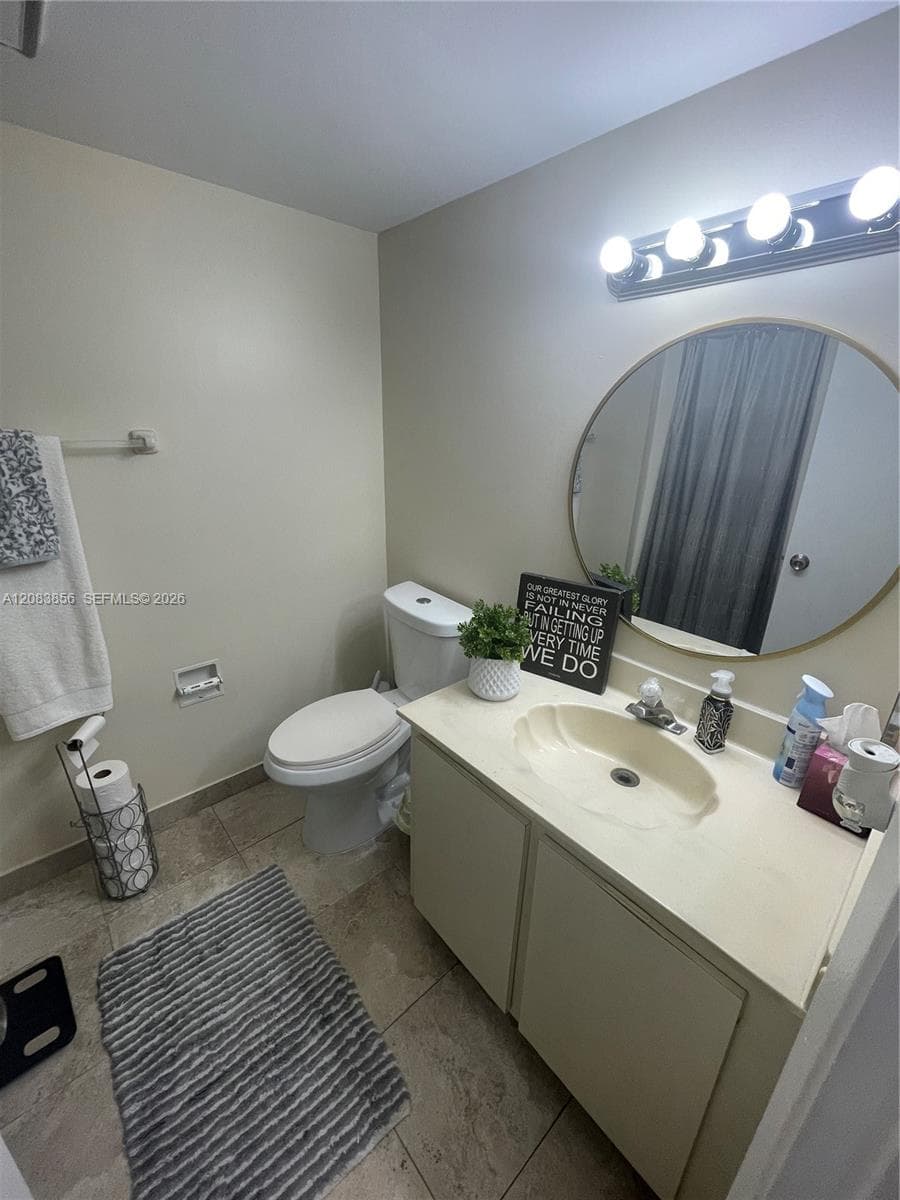 BLEAU FONTAINE CONDO #ONE · #206 in Miami - Photo 31