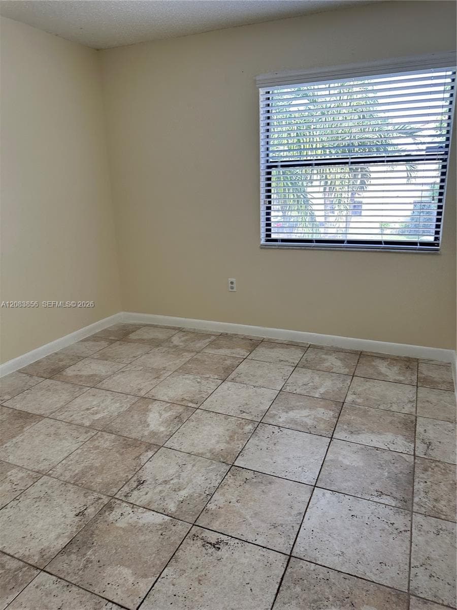 BLEAU FONTAINE CONDO #ONE · #206 in Miami - Photo 21