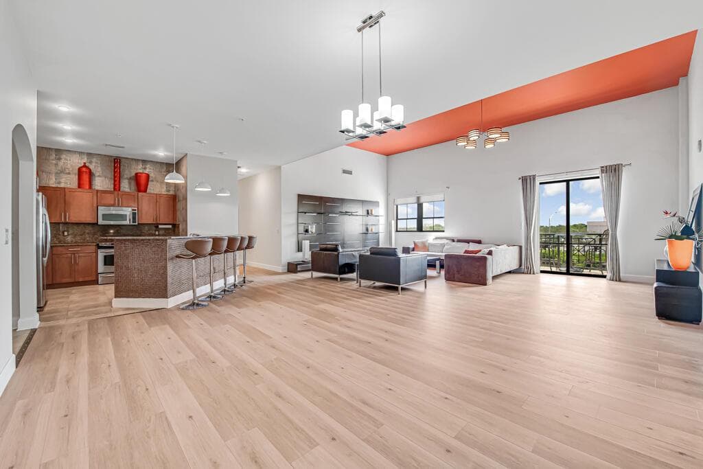 Large Living Area