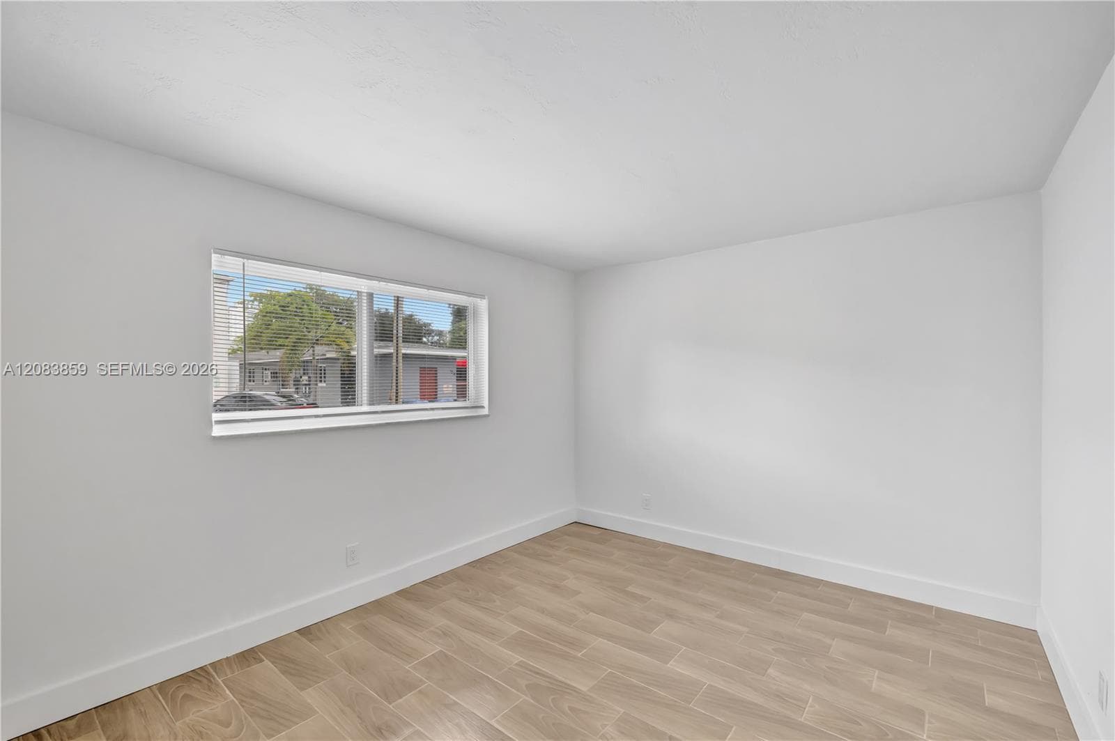 1939 Jefferson St · #103 in Hollywood - Photo 12