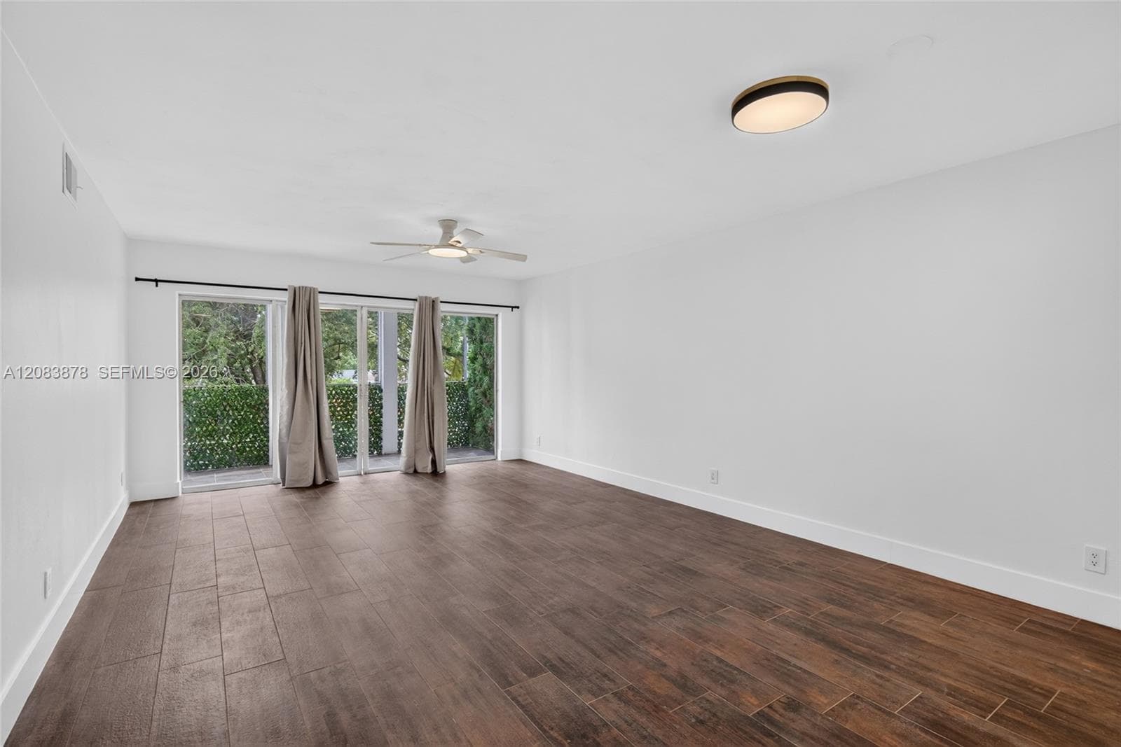 1939 Jefferson St · #204 in Hollywood - Photo 24