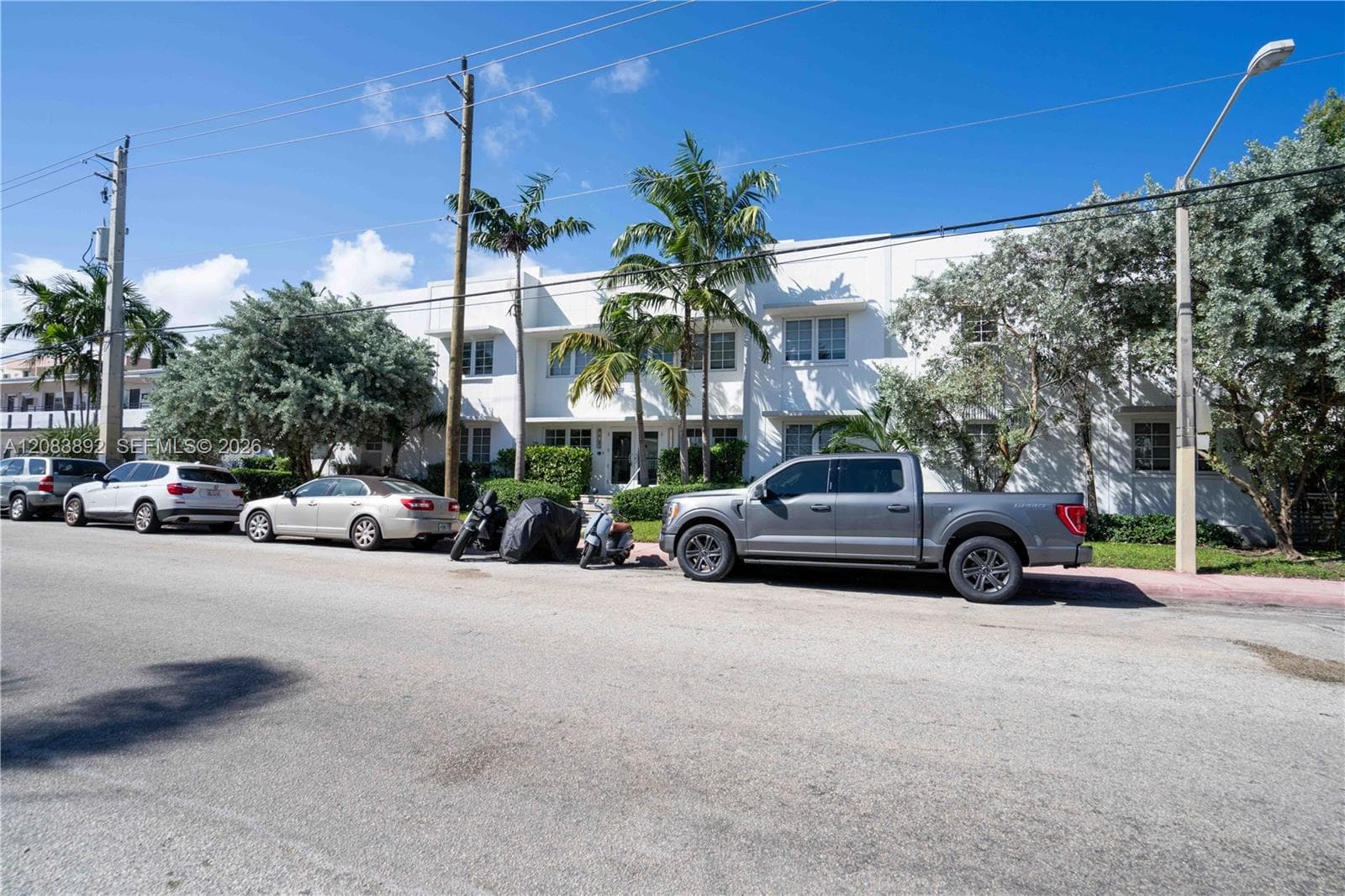 BEACH BAY SUB · #10 in Miami Beach - Photo 17