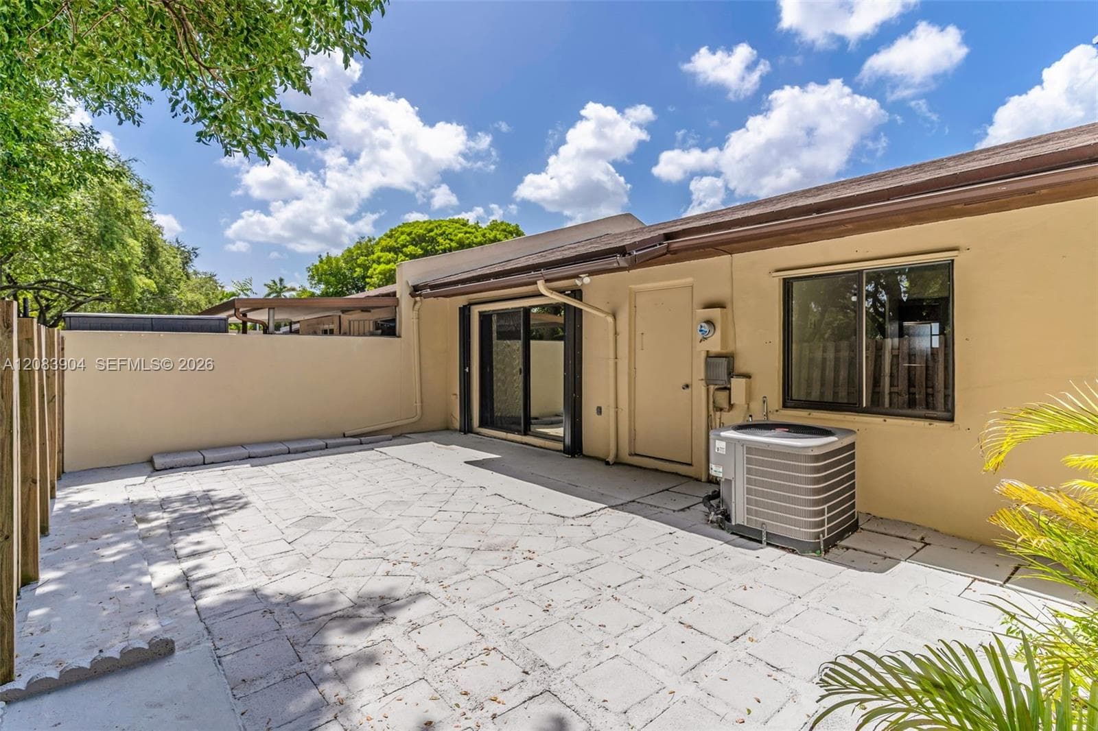 13962 SW 52 LN photo 23