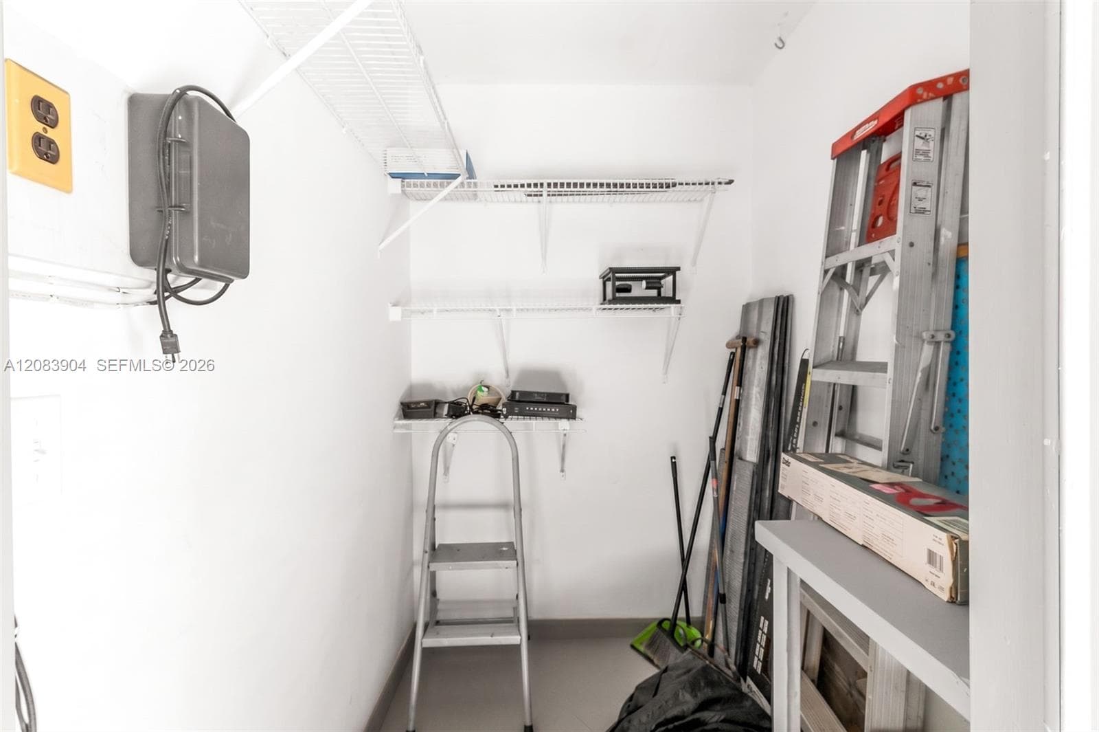 13962 SW 52 LN photo 24