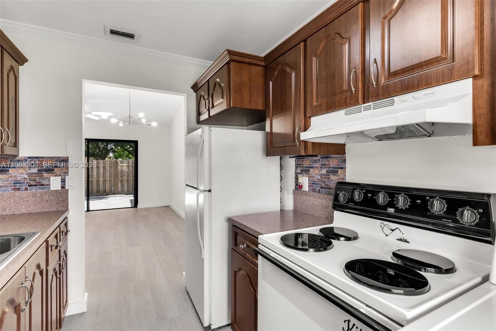 13962 SW 52 LN photo 11