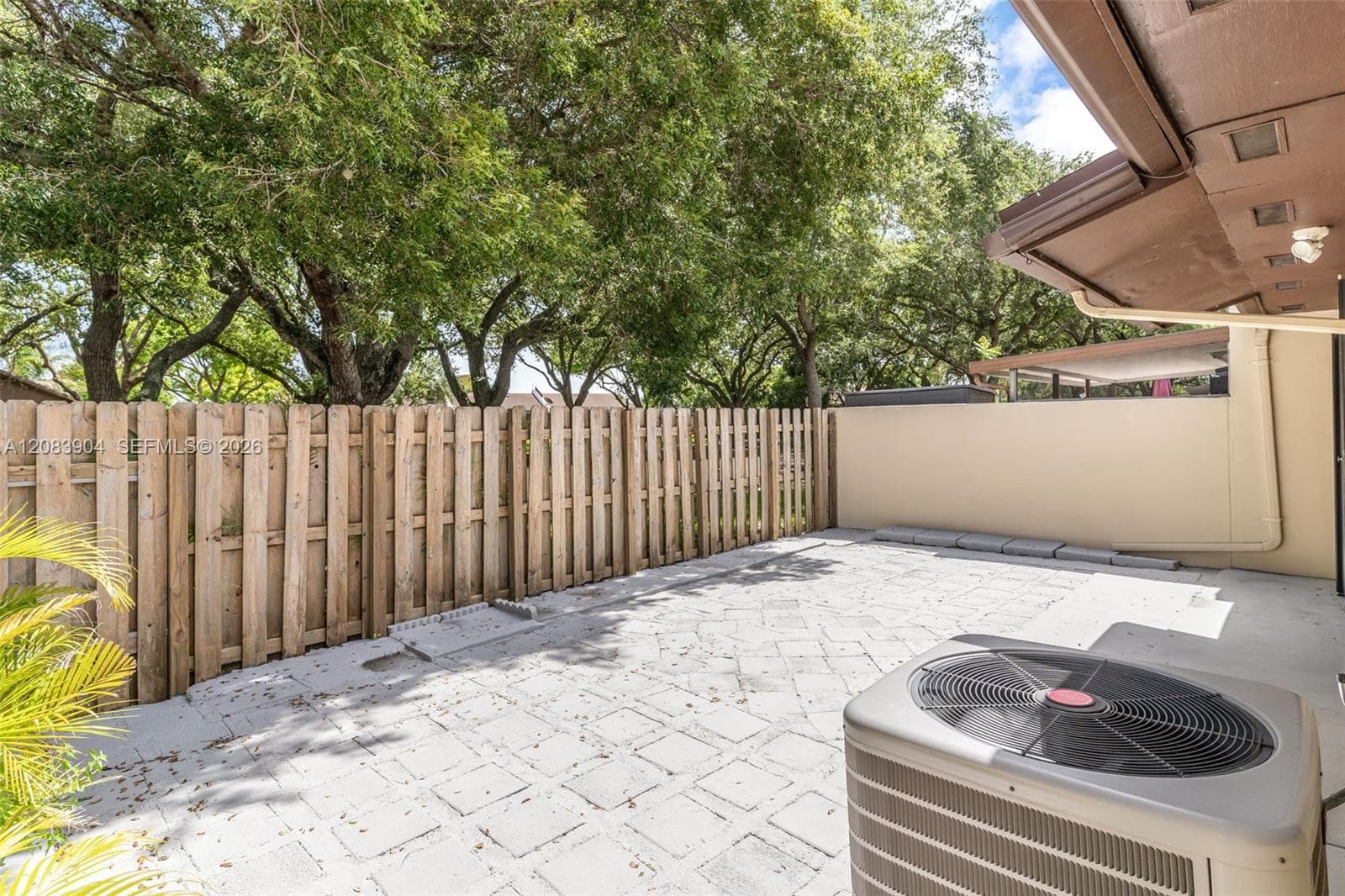 13962 SW 52 LN photo 25