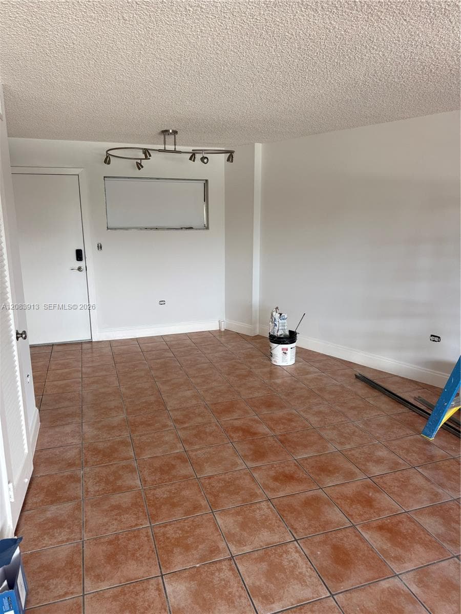 OCTAGON TOWERS I CONDO · #5B in Miami Beach - Photo 8
