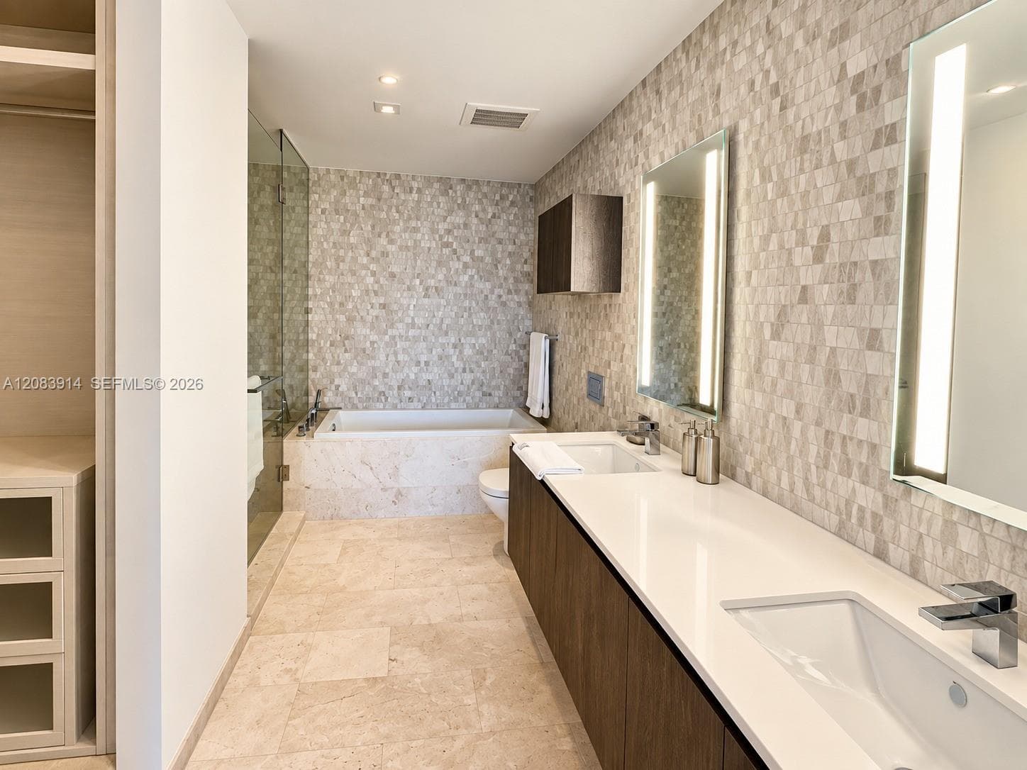 Rise Brickell City Centre · #1808 in Miami - Photo 12
