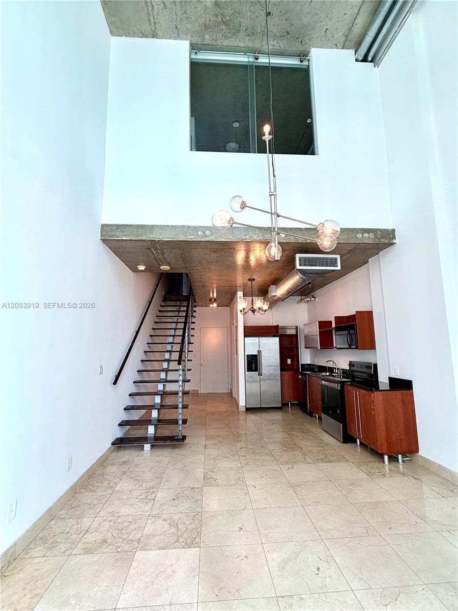 NEO VERTIKA CONDO · #2322 in Miami - Photo 6