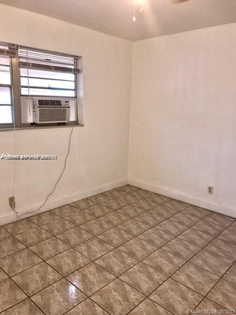 Silver Hill · #3 in Hollywood - Photo 2