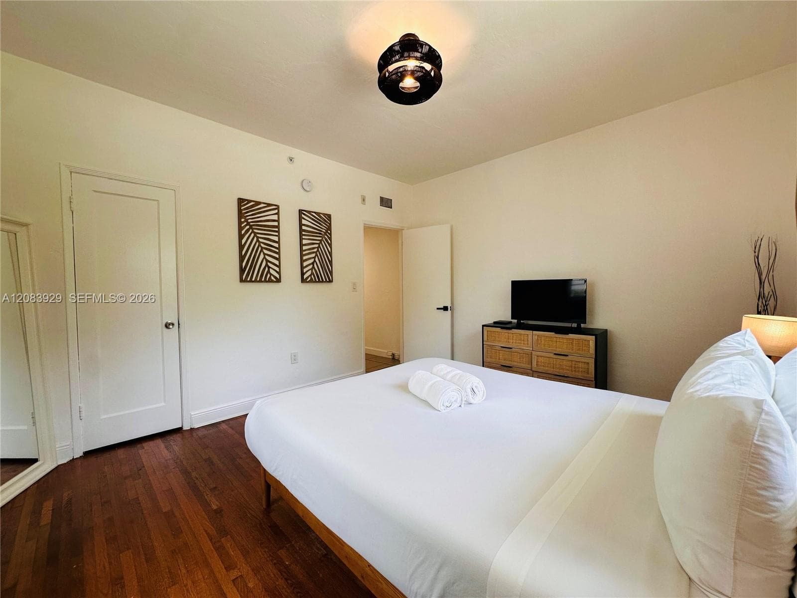 LENOX MANOR · #A in Miami Beach - Photo 20