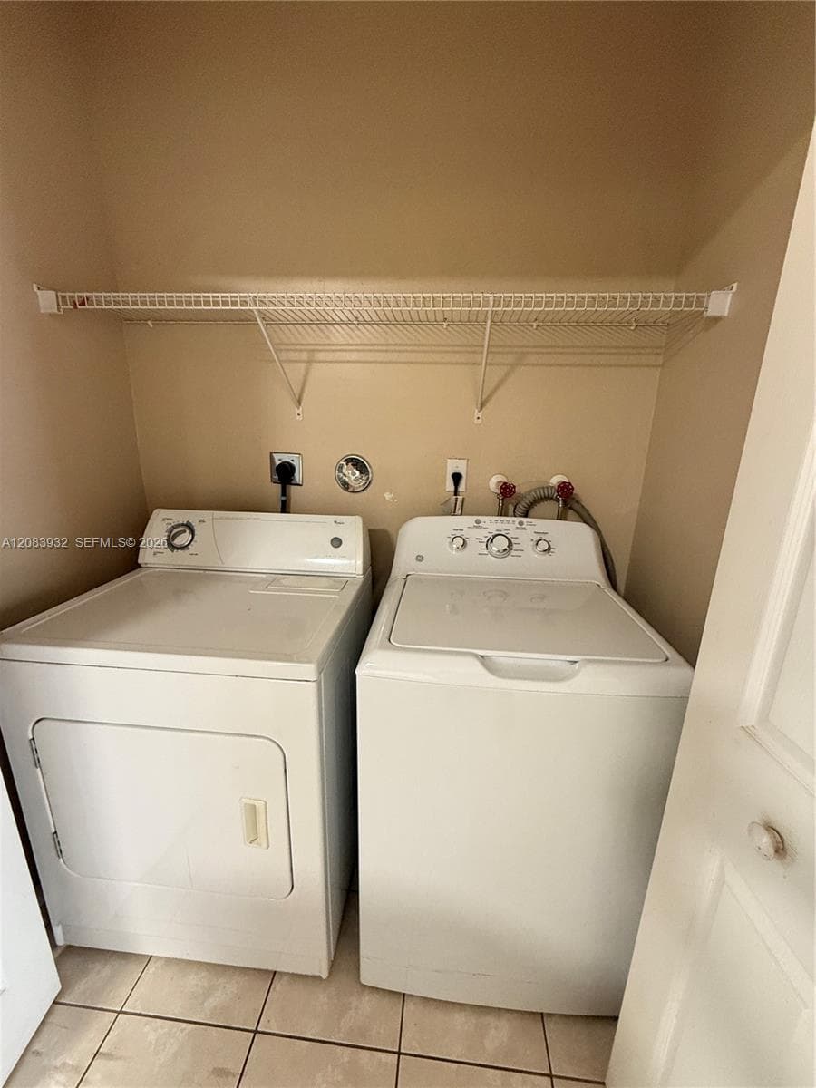 2359 SE 23rd Dr #2359 photo 7