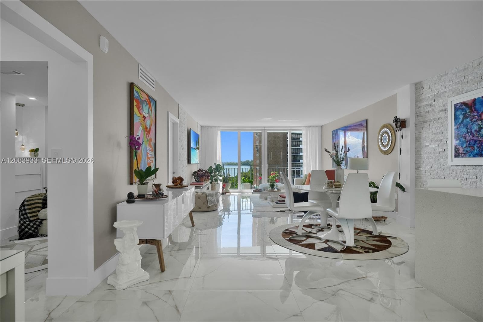 Palm Bay Condominium · #5D in Miami - Photo 8