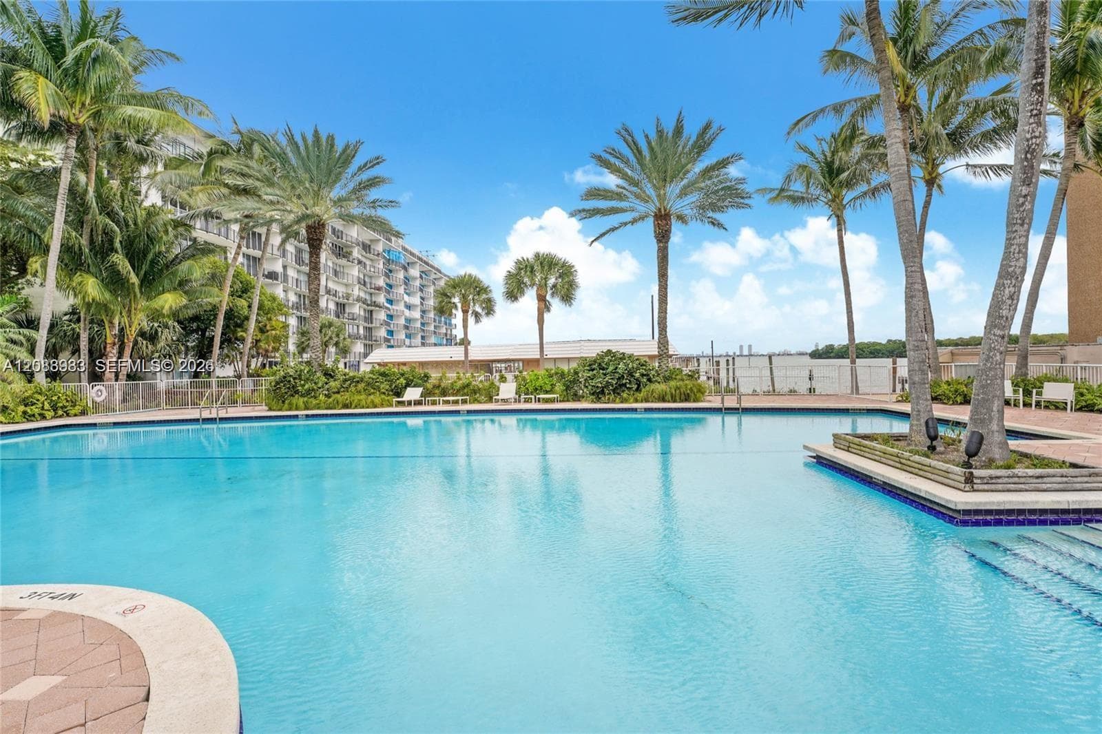 Palm Bay Condominium · #5D in Miami - Photo 21