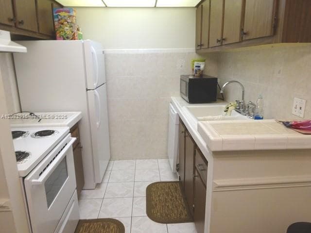 Cross Creek · #B53 in West Palm Beach - Photo 1