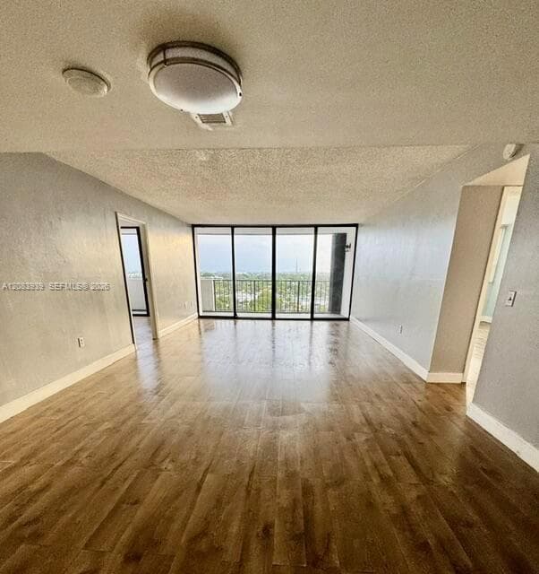 PALM BEACH HOUSE CONDO · #1502 in West Palm Beach - Photo 4
