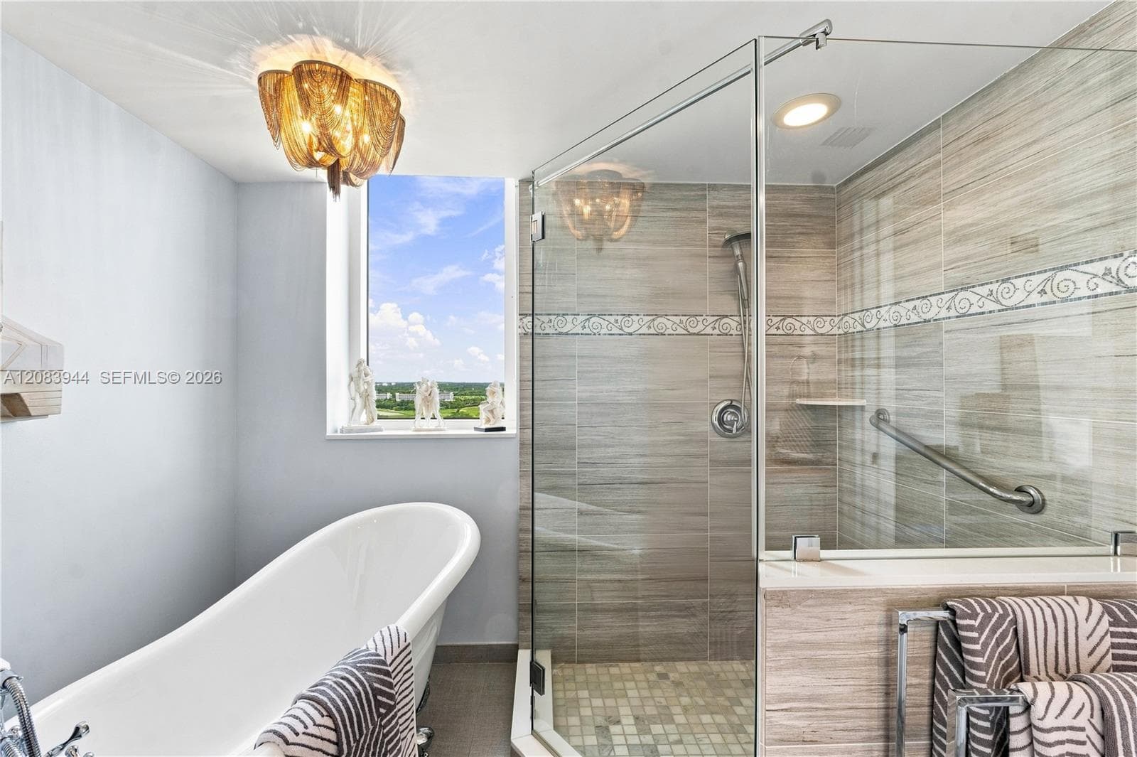 DUO · #1403E in Hallandale Beach - Photo 24