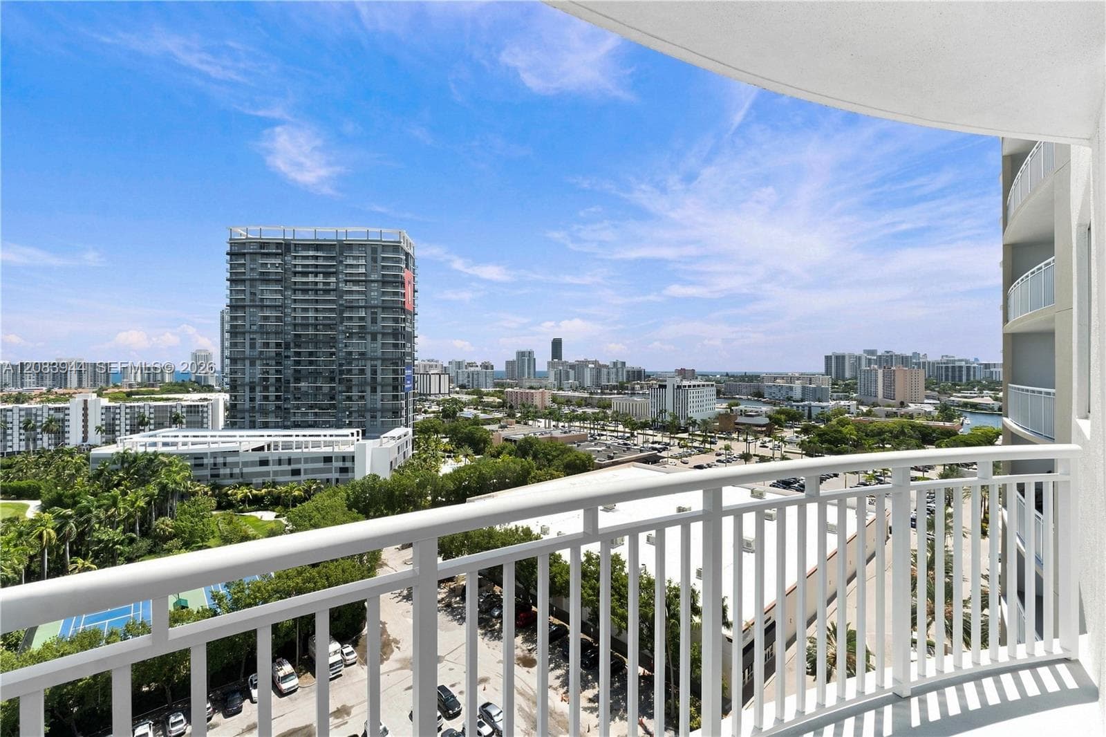 DUO · #1403E in Hallandale Beach - Photo 41