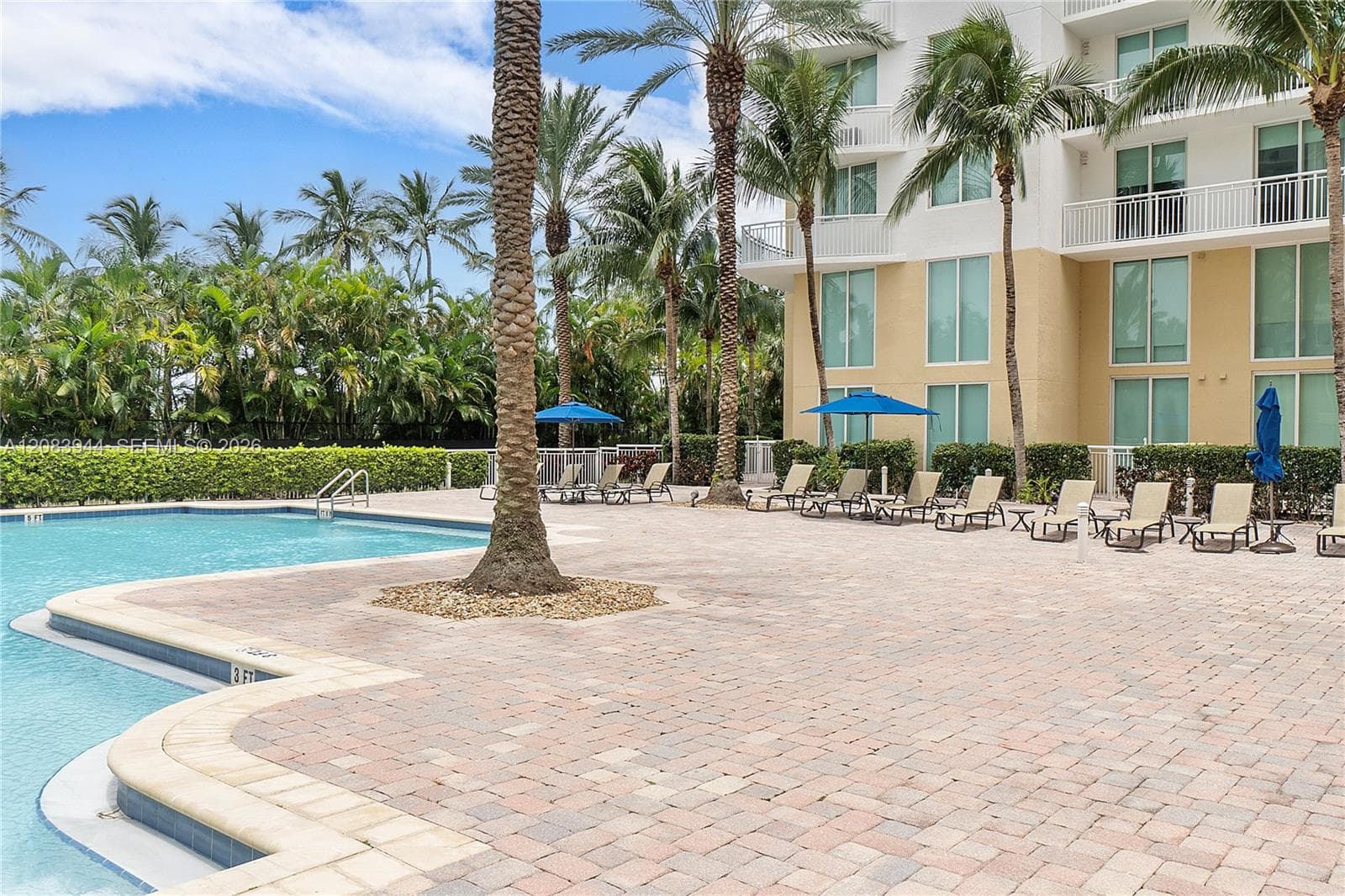 DUO · #1403E in Hallandale Beach - Photo 45