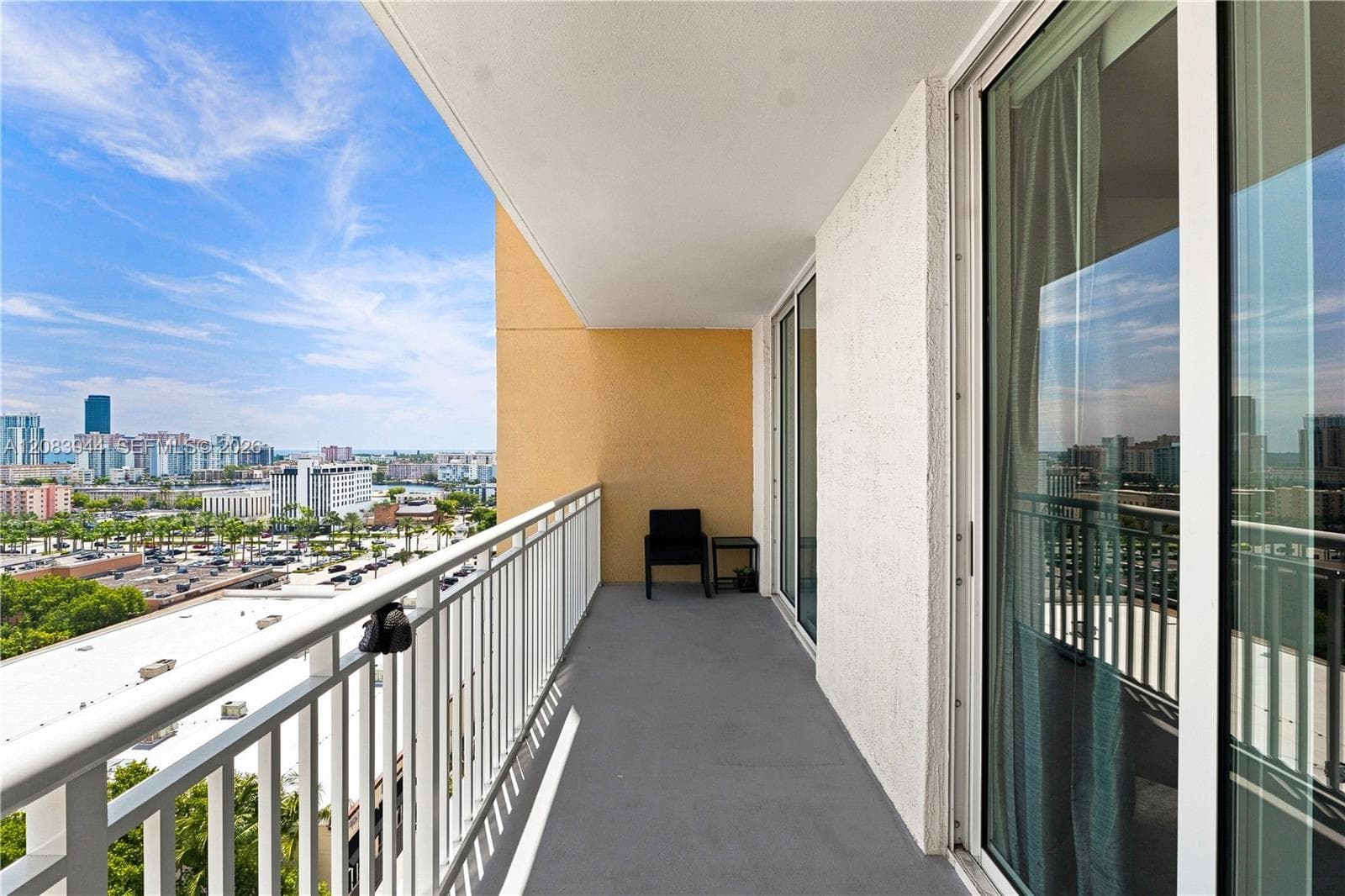 DUO · #1403E in Hallandale Beach - Photo 40