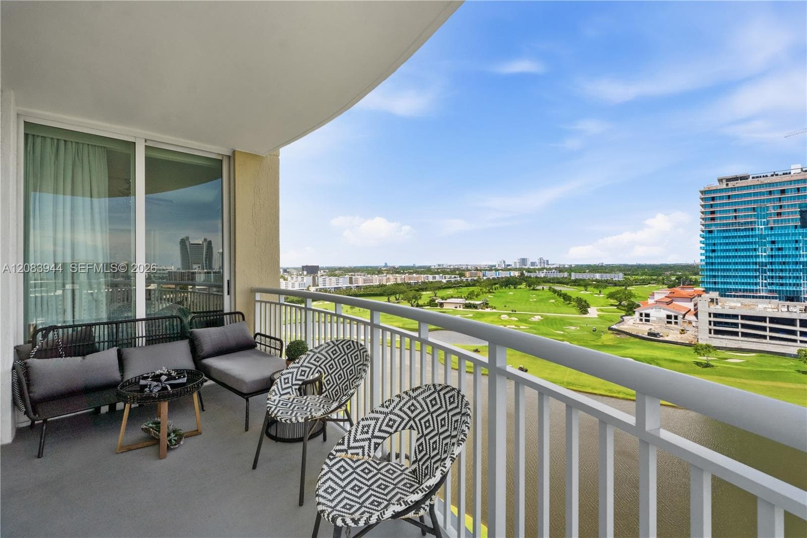 DUO · #1403E in Hallandale Beach - Photo 39