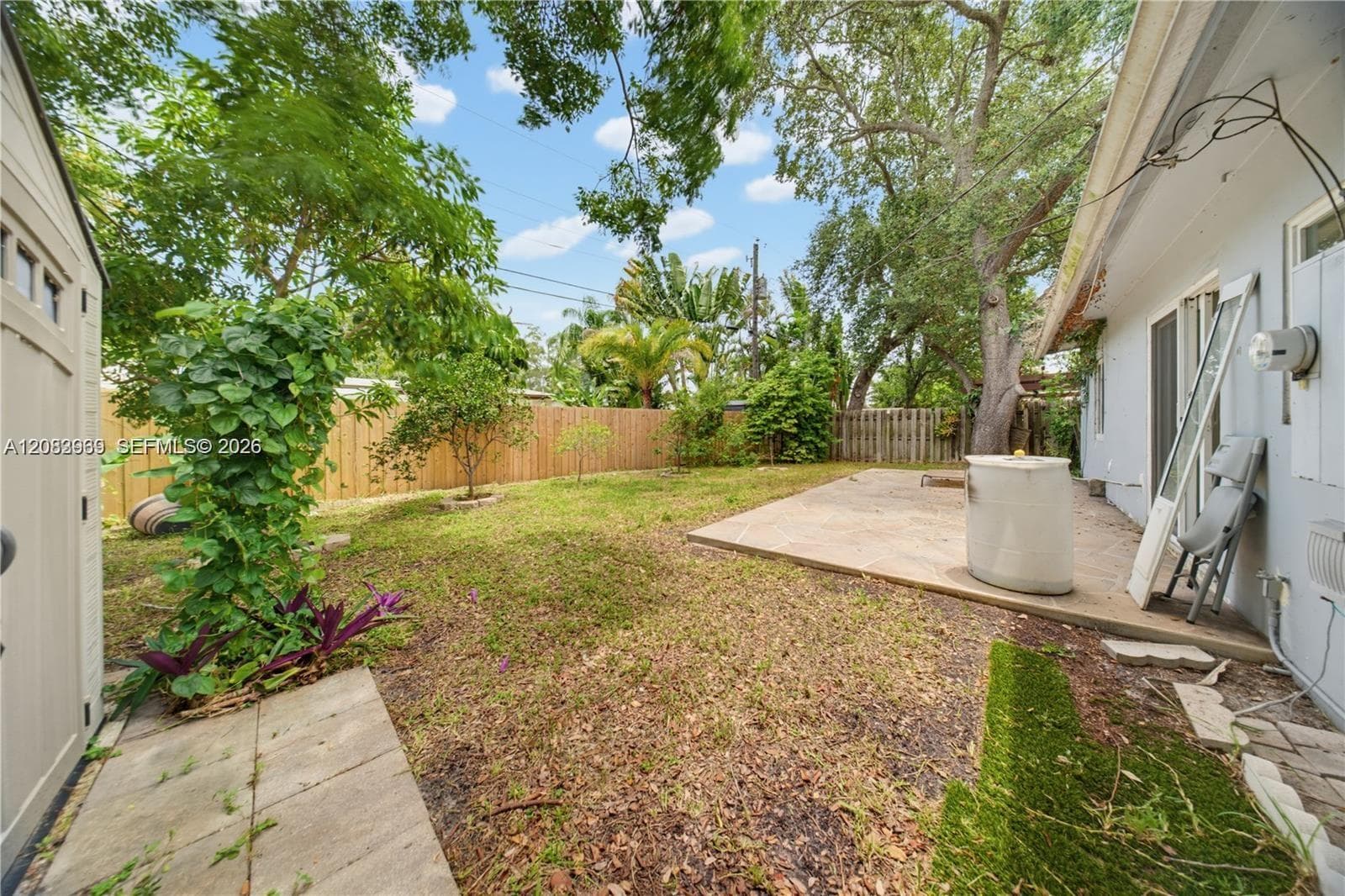 315 SW 19th St photo 17