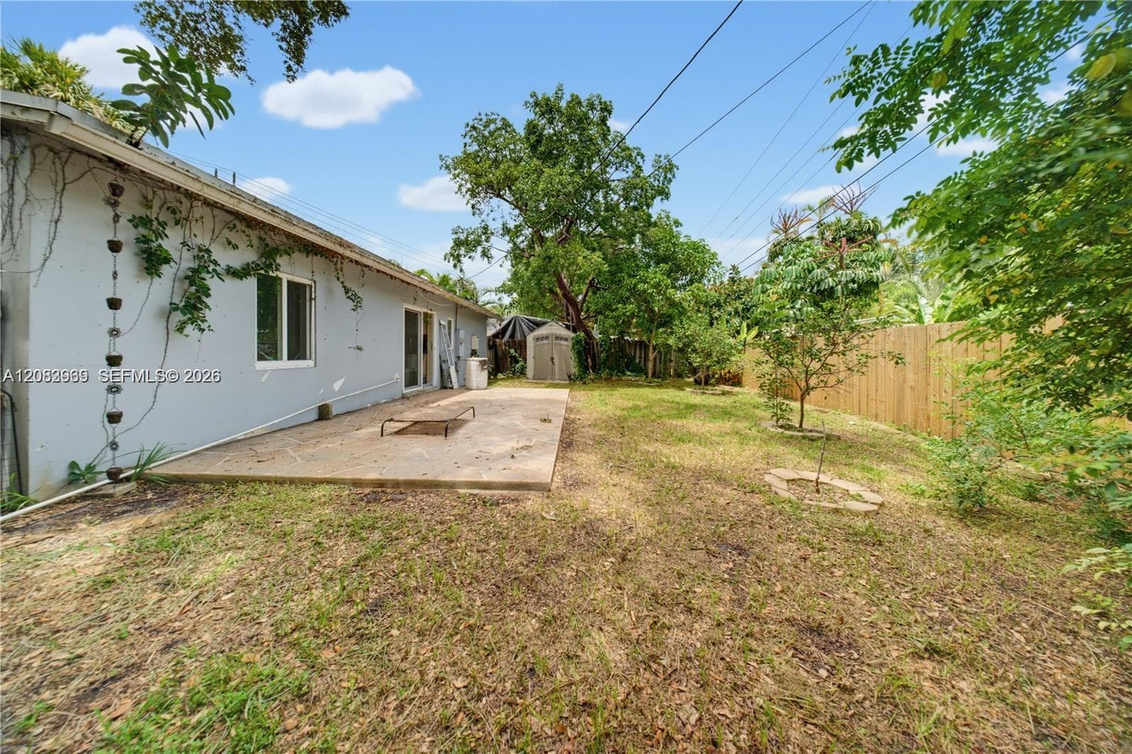 315 SW 19th St photo 21