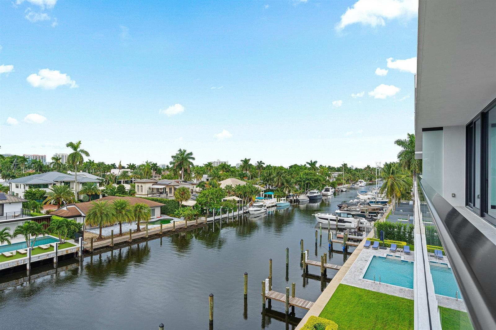 037-160IsleofVeniceDrive-403-FortLauderd