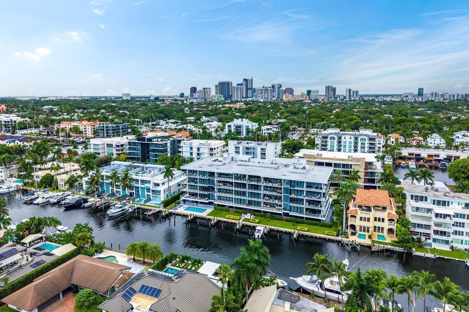 042-160IsleofVeniceDrive-403-FortLauderd