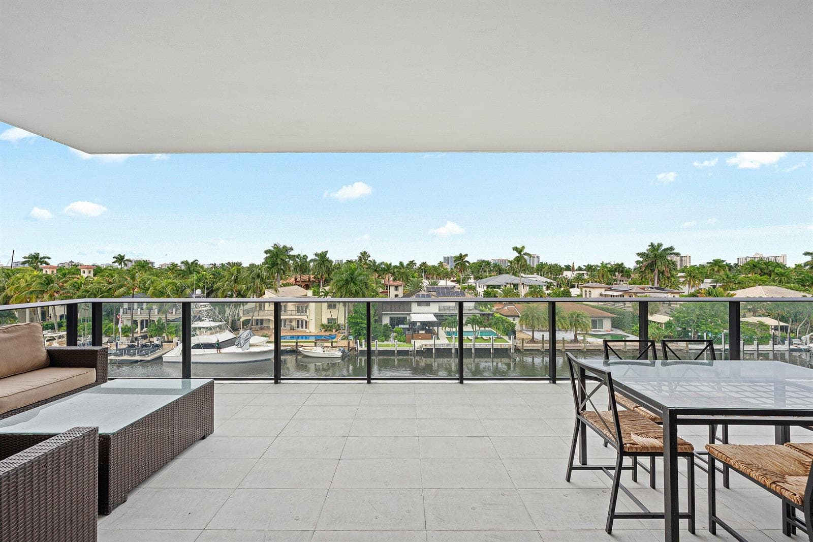 033-160IsleofVeniceDrive-403-FortLauderd