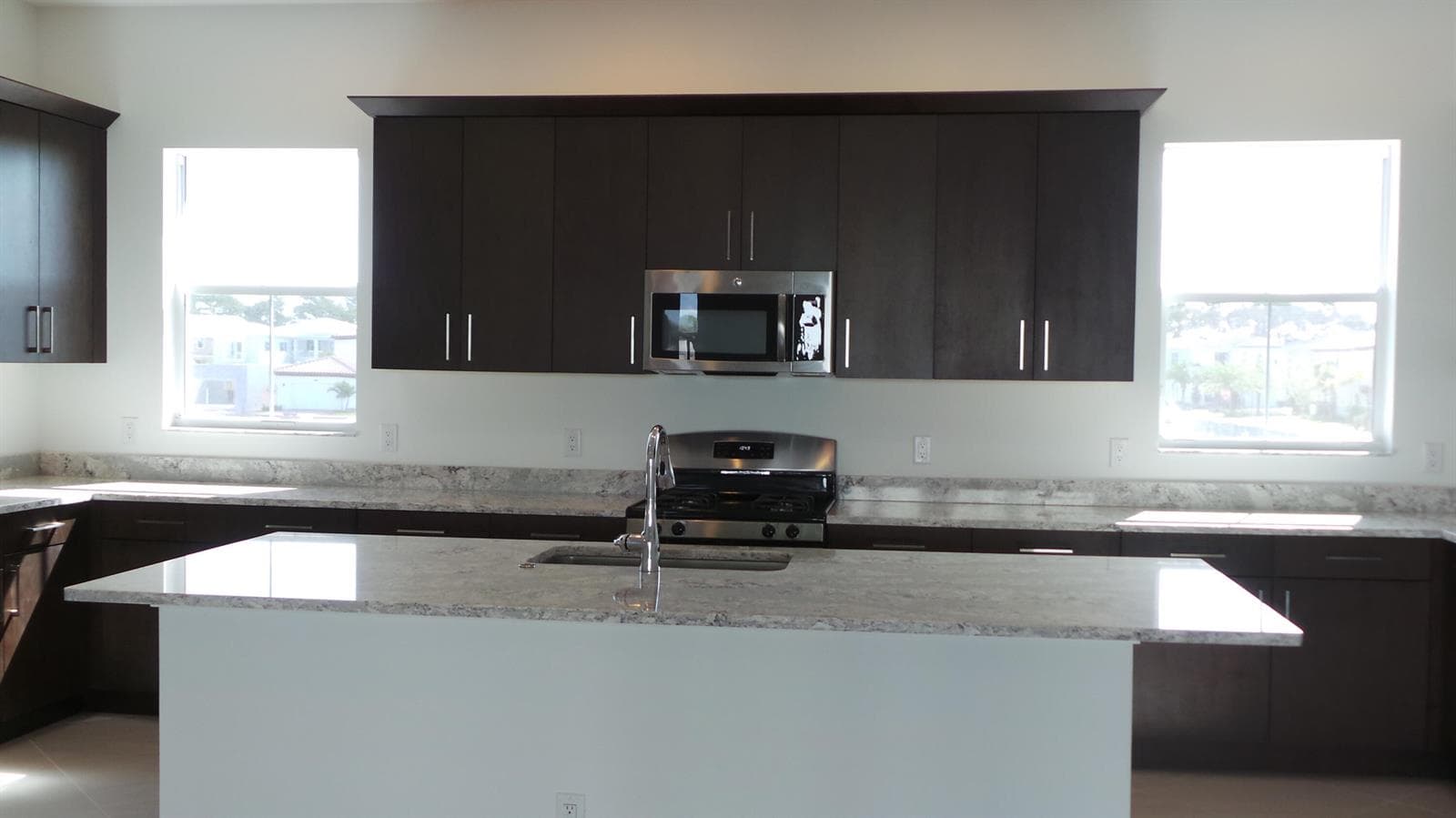 Alton Kitchen1