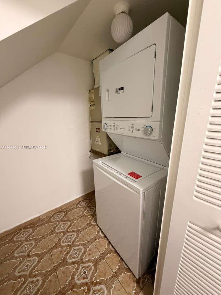 WESTLAND PLAZA CONDO · #202 in Hialeah - Photo 6